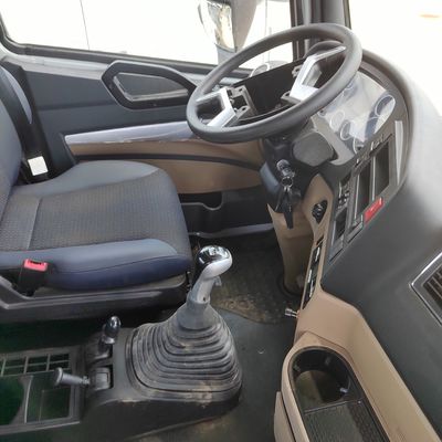 6×4 roue motrice 2024 Sinotruk Poids lourd camion à bascule avec système de direction hydraulique