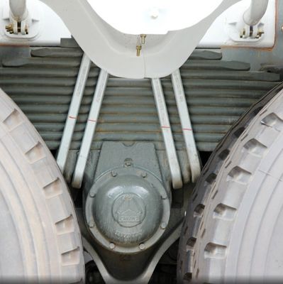 Chassis Sinotruk et 400 ch Le camion mélangeur pré-équipé idéal pour la construction lourde