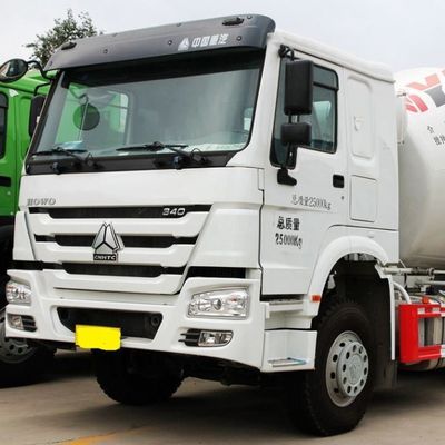 Assistance électrique Direction hydraulique Construction de camions de mélangeur de charge lourde personnalisation