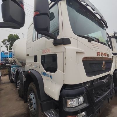 Sinotruck HOWO 6X4 8X4 mélangeur de ciment d'occasion Réduction de 5% avec matériau de boîte de chargement en acier au carbone