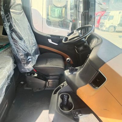 Le paiement complet Shaanxi Automobile Delong X6000 camion diesel avec réservoir de carburant 600L