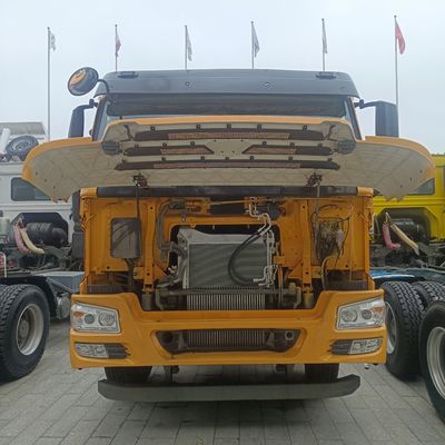 Demande personnalisée HOWO 371HP 6X4 Tracteur camion de transport utilisé pour la conception de pneus sans tube