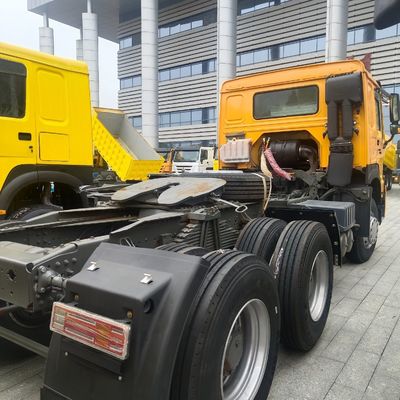 Puissante capacité de remorquage et vente du camion tracteur HOWO371HP6X4 avec livraison Seco