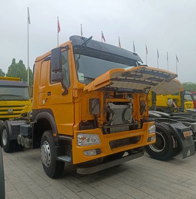 Personnalisation 2024 camion de transport chinois lourd HOWO avec une capacité de réservoir de carburant de 400L