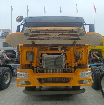 6×4 transmission manuelle 2024 camion de transport chinois HOWO d'occasion avec réservoir de carburant de 1000L