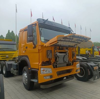 Transmission manuelle HOWO Tête de camion diesel avec réservoir de 600L