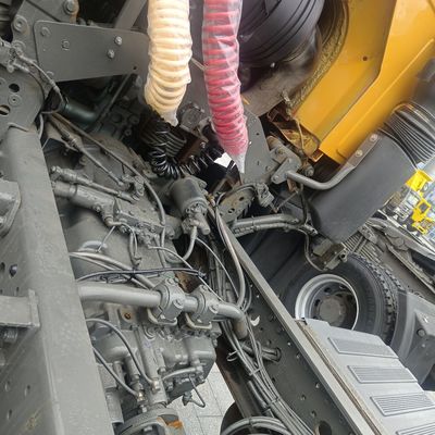 Demande personnalisée Tracteur à remorque lourde avec siège en suspension pneumatique