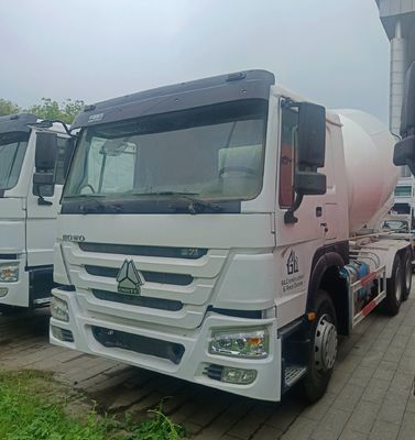 Charge utile de 30 tonnes 371 6X4 Camion à béton usé pour le transport des camions lourds