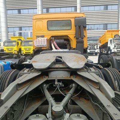 2024 Tracteur puissant avec siège en suspension pneumatique ZZ4257N3247E1H 1 an de service après-vente