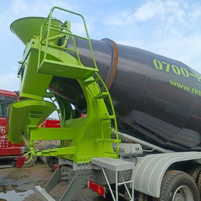 12m3 380 chevaux lourd 6x4 camion de mélangeur de béton automatique avec pneu et boîte de chargement en acier au carbone