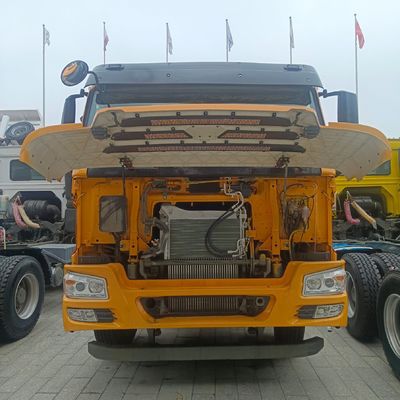 Tracteur HOWO d'occasion avec siège à suspension pneumatique pour remorquer des semi-remorques et personnalisation
