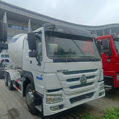 Chassis Sinotruk HOWO 12m3 Camion à béton auto-mélangeur pour équipement de construction lourd