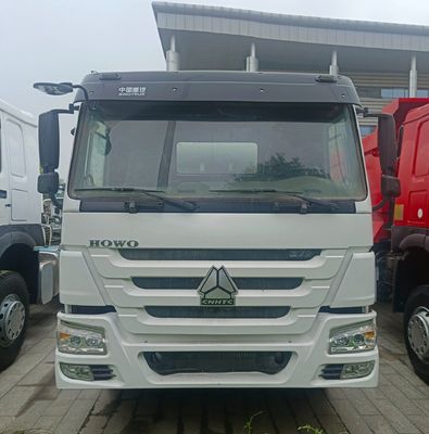 Chassis classique Sinotruk 12m3 380HP Camion à béton avec 6 mois de service après-vente