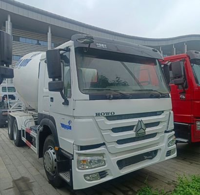 Transmission manuelle 12m3 camion de béton avec châssis Sinotruk et charge utile 30T