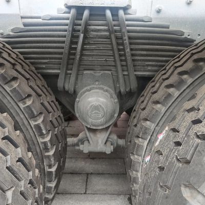 Vente directe 12m3 HOWO Cement Mixer Truck avec châssis Sinotruk certifié ISO9000