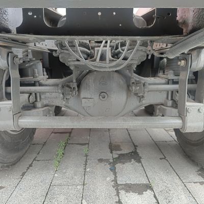 Pneus 12m3 Camion à béton avec châssis Sinotruk et charge lourde ZZ1257N3647N1