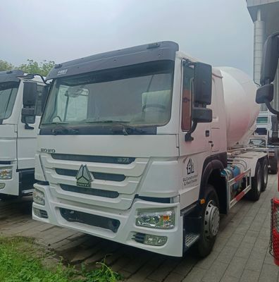 Camion de mélangeur de ciment de 12 m3 avec châssis Sinotruk et assistance électrique fabriqué