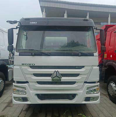 12m3 HOWO Ciment Mixer Truck avec châssis Sinotruk Certification CEE et personnalisation