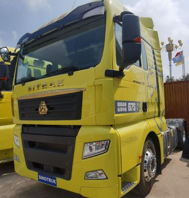 Camion polyvalent pour le transport mondial de marchandises avec siège à suspension aérienne et &gt; 450 ch