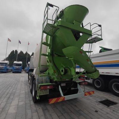 Système de direction hydraulique Camion de mélange de construction lourd avec pneu et agitateur