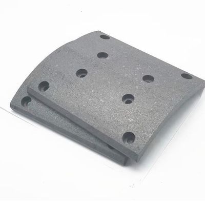 22cm * 178cm * 0,2cm Siontruk HOWO Pad de bloc de frein durable pour une puissance d'arrêt accrue