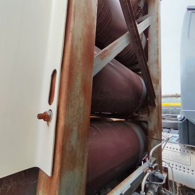 Sinotruk HOWO Cnl Tête de tracteur GNL pour remorque de semi-remorque 6×4 Performance de la roue motrice