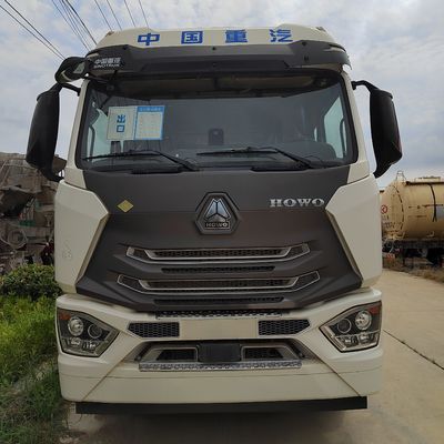 Taille de l'emballage personnalisé HOWO N 440/460HP 6X4 camions tracteurs GNL/GNC pour le transport de marchandises