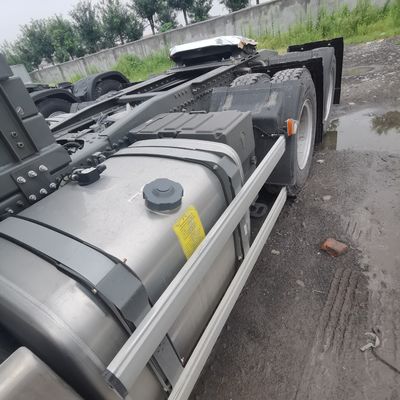 6 mois Service après-vente sur mesure Sinotruk Sitrak HOWO Camion tracteur pour charges lourdes