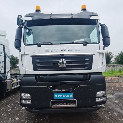 Sinotruk Sitrak 600L camion tracteur réservoir de carburant avec suspension pneumatique et 390 chevaux