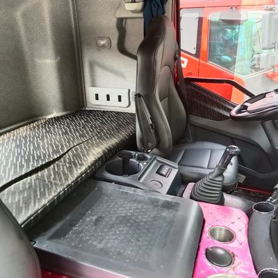 J6p Chariot tracteur pour solutions de transport lourd Pneus et norme d'émission Euro 5