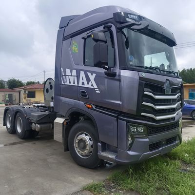Groupe national de camions lourds 6X4 Camion à décharge avec tracteur à carburant GNL Camion de transport