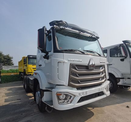 6500.000kg de poids brut du paquet Semi-remorque Sinotrukhowo avec une capacité de 1000L