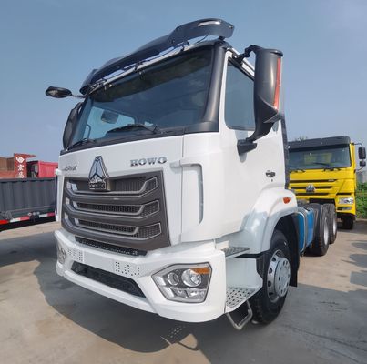 Sinotruk HOWO Auman Tracteur réservoir de carburant haute puissance 351-450hp remorque semi-remorque