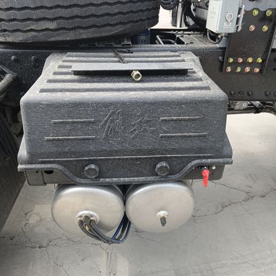 6×4 roue motrice Sinotruk châssis libération gaz tracteur remorque camion 530 ch Capacité