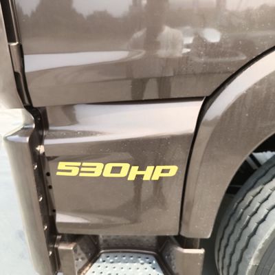 6 mois Service après-vente 530 chevaux camion à gaz libérateur avec direction hydraulique 6*4