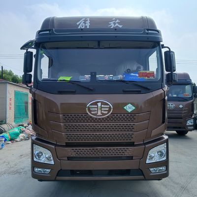 Camion lourd national, tracteur GNL, véhicule de transport avec conception de pneus sans tube