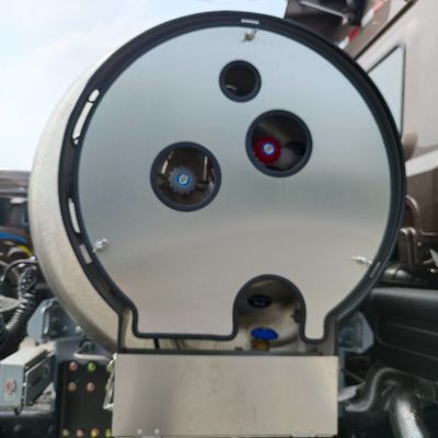 Camion lourd national, tracteur GNL, véhicule de transport avec conception de pneus sans tube
