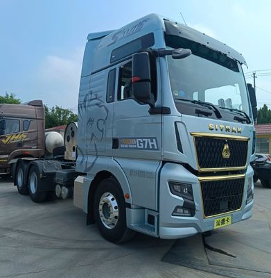 8800.000kg de paquet Poids brut Shandeka G7h camion de traction au gaz GNL pour le marché
