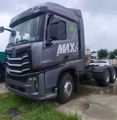 Vente d'un camion de transport à traction à transmission automatique