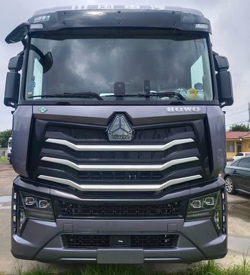 2024 Heavy Duty National HOWO 336/371/540HP 6X4/4X4 10/8 Roue de traction du camion sièges de tête du camion ≤5