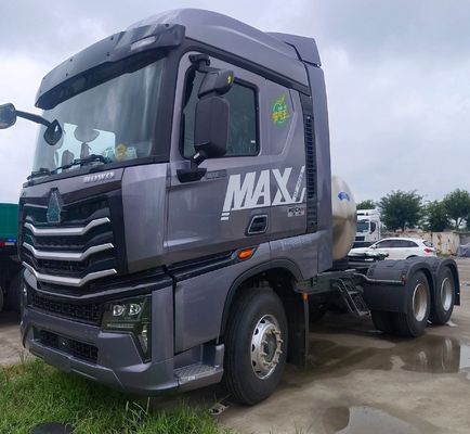 Camion lourd national de 540 chevaux HOWO 6X4/4X2 10/8 roues à traction