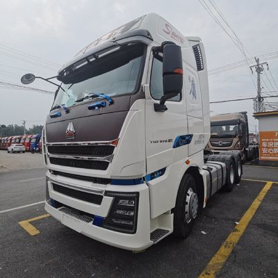 Camion lourd à aspiration naturelle Sinotruk 6X4 Votre solution de transport ultime