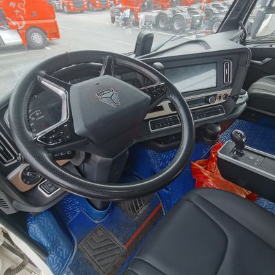 Camion lourd à aspiration naturelle Sinotruk 6X4 Votre solution de transport ultime