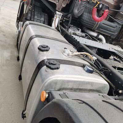 FAW Jh6 Tracteur à gaz international avec châssis Sinotruk à levage avant