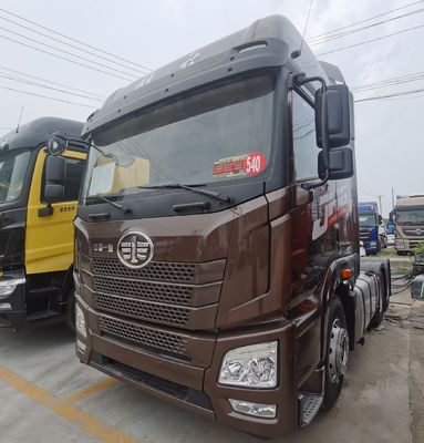 FAW Jh6 International 630HP Tracteur à gaz remorque Sinotruk châssis avec transmission manuelle