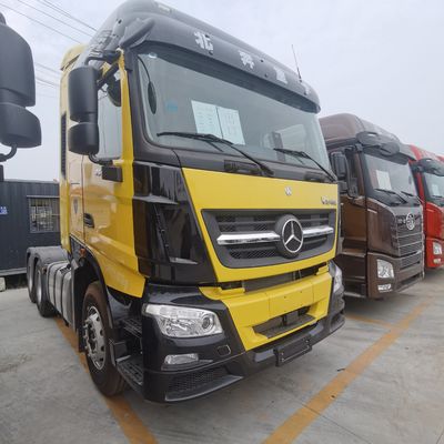 Poids lourd de traction du camion tracteur Beijing Benz avec moteur à châssis Sinotruk &gt; 8 litres