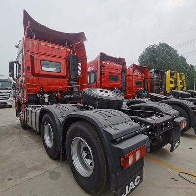 Demande personnalisée de camion commercial JAC 6X4 efficace pour le remorquage de remorques à conteneurs