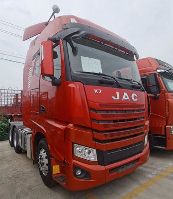 Camion JAC 6X4 avec siège du conducteur 6.8x2.5x3.8m Diesel