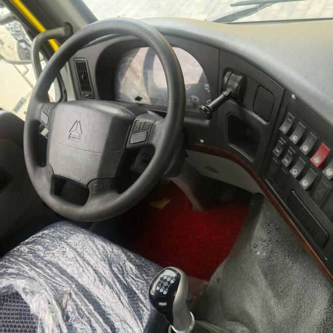 China National Heavy Duty Truck Group′s HOWO Tractor Truck